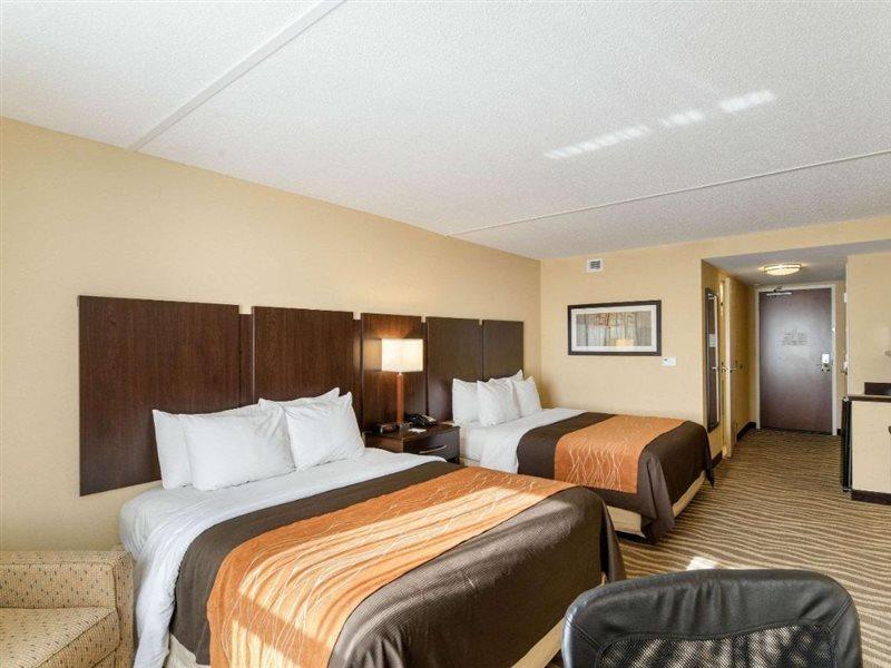 Comfort Inn & Suites Lexington Park Esterno foto