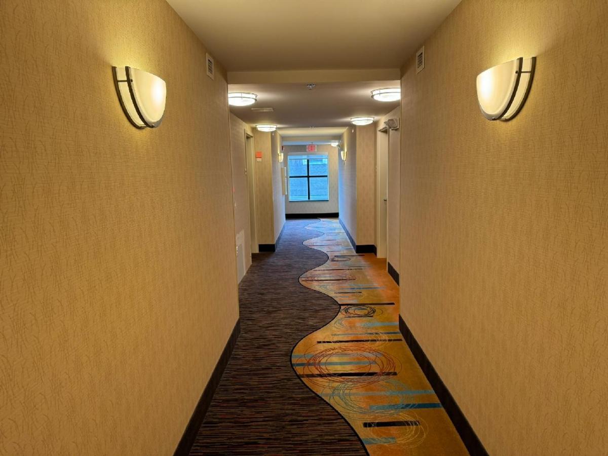Comfort Inn & Suites Lexington Park Esterno foto