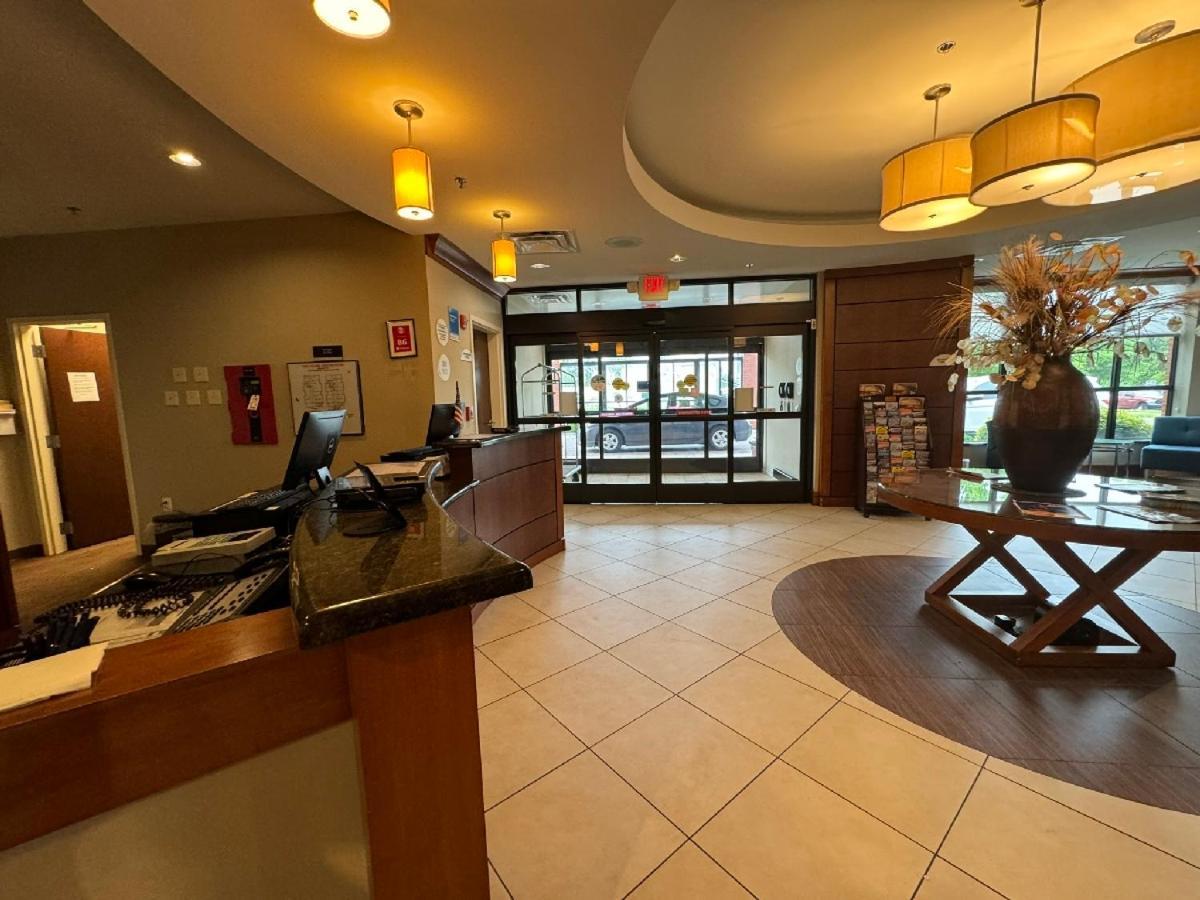 Comfort Inn & Suites Lexington Park Esterno foto